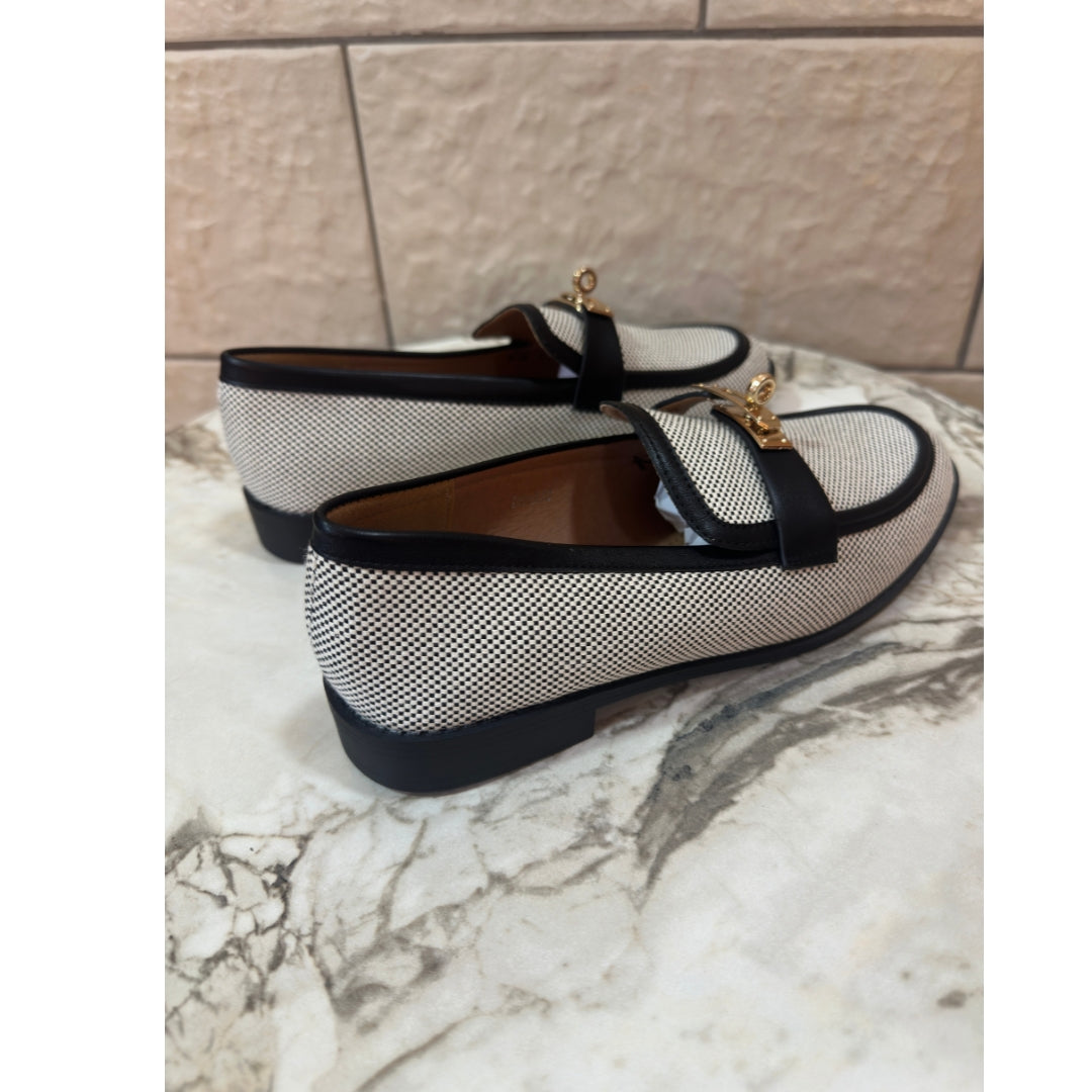 Sophia – Loafers עם אבזם מוזהב