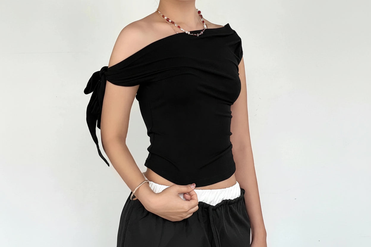 BRISA טופ כתף אחת אסימטרי עם גב פתוח