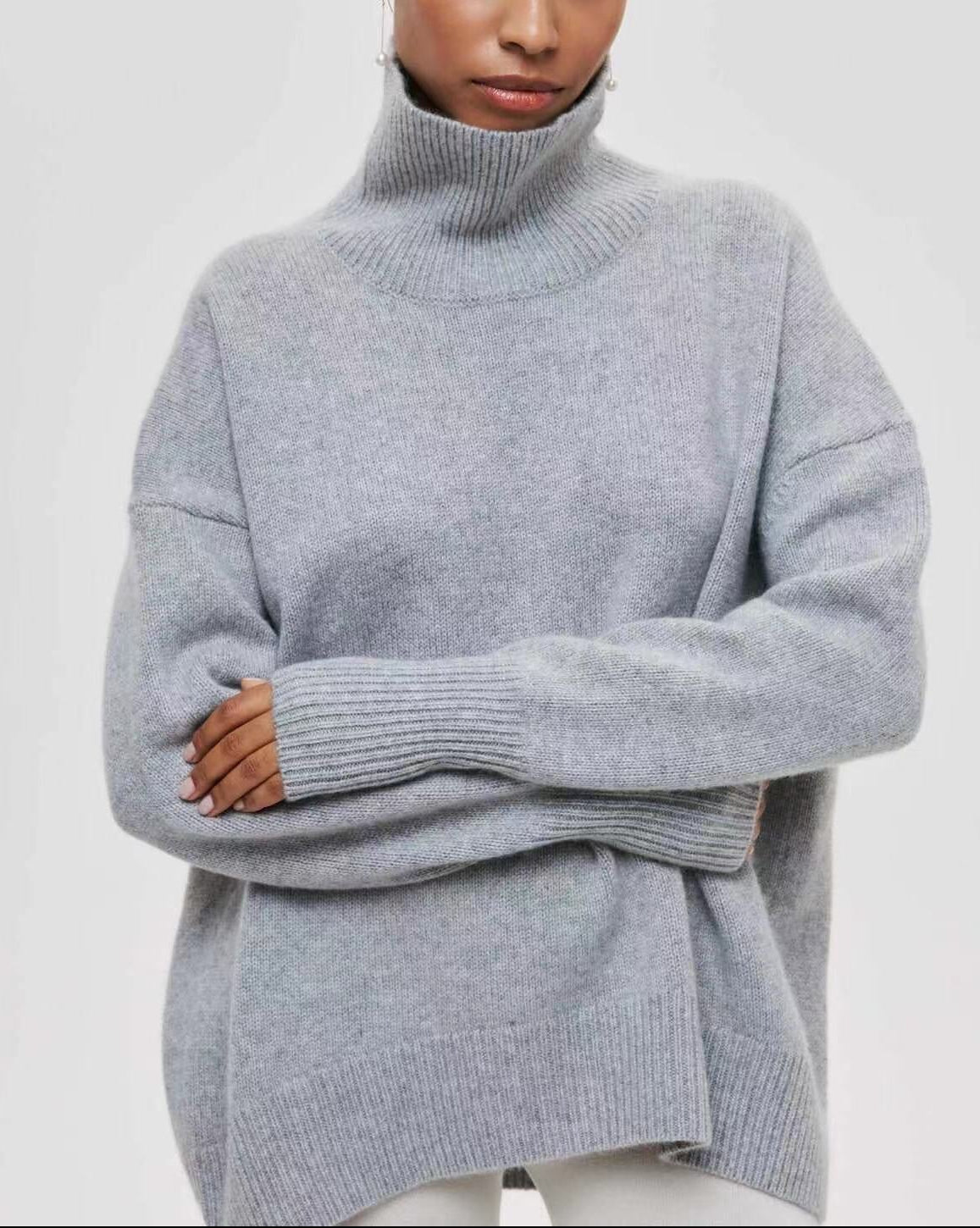 Tiana – סוודר  עם צווארון גולף