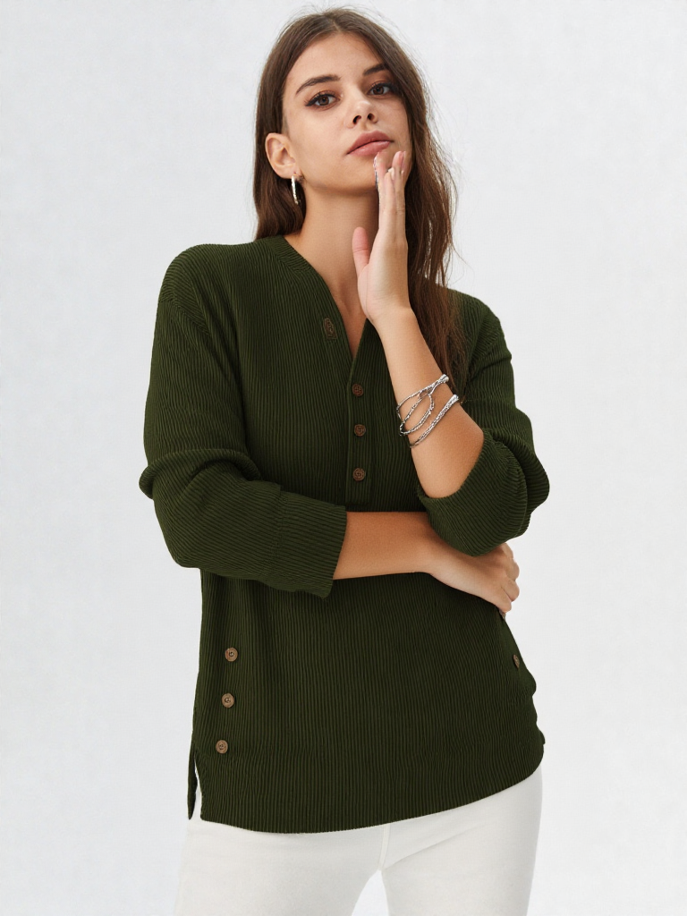 ✨ דגם "Noelia" – חולצה ארוכה בגזרה רפויה ואלגנטית