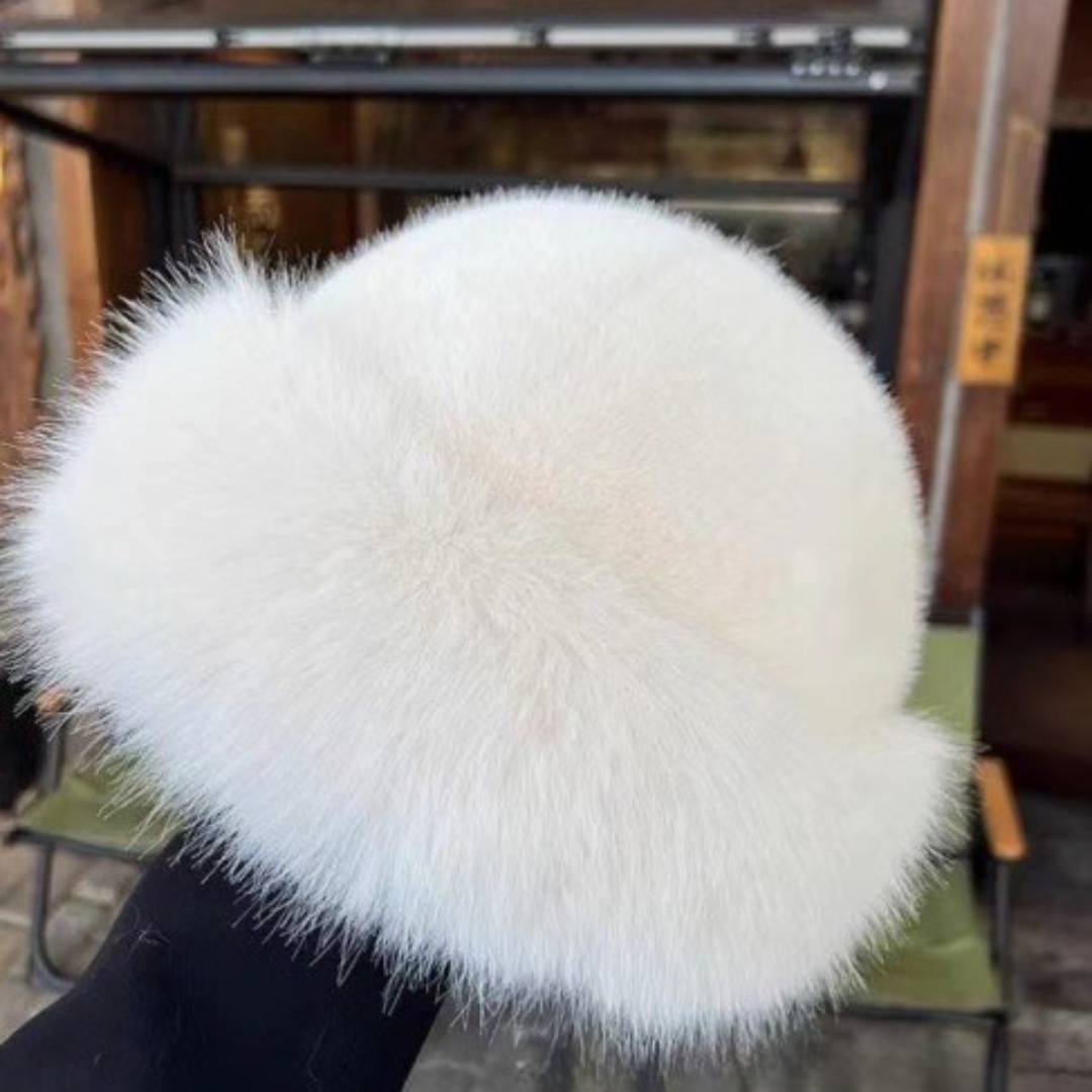 Noémie – כובע דלי חורפי דמוי פרווה בגימור פלאפי