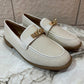 Sophia – Loafers עם אבזם מוזהב