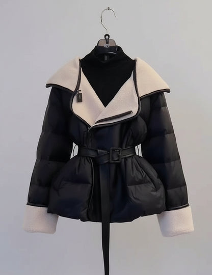 Seraphine – מעיל פוך קצר שחור במראה אלגנטי ומחטב לחורף