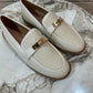 Sophia – Loafers עם אבזם מוזהב