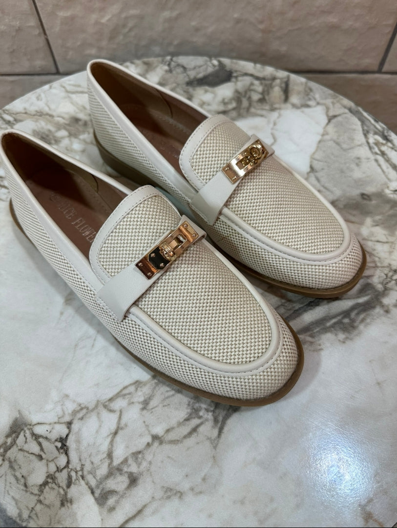 Sophia – Loafers עם אבזם מוזהב