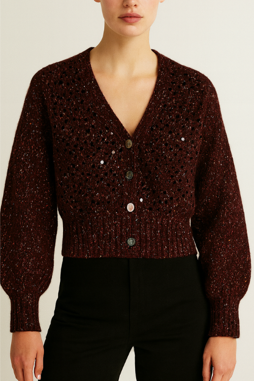 Marisela – קרדיגן סריג קצר עם כפתורים ופאייטים עדינים