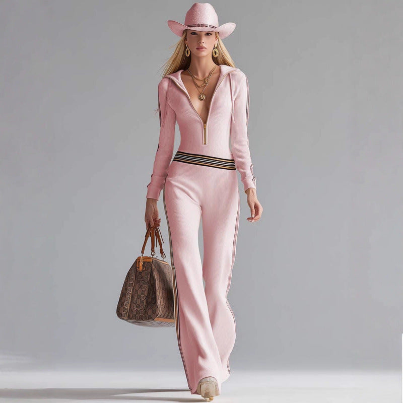 ELVIRA – אוברול סרוג עם קפוצ’ון ופסי צבע