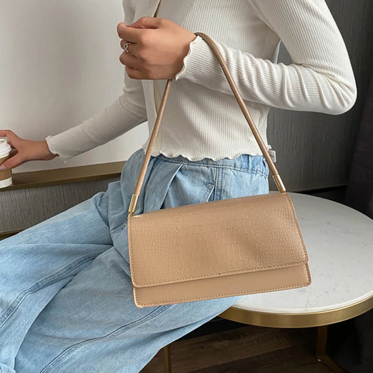 Amelia – תיק כתף מרובע דמוי תנין