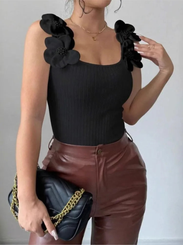 ALYSSIA טופ פרח תלת־ממדי