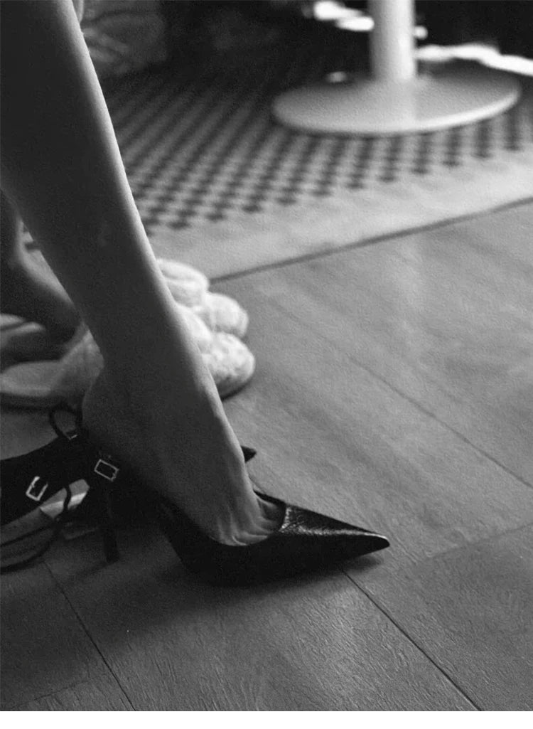 Viperé – סנדלי עקב בהדפס נחש יוקרתי