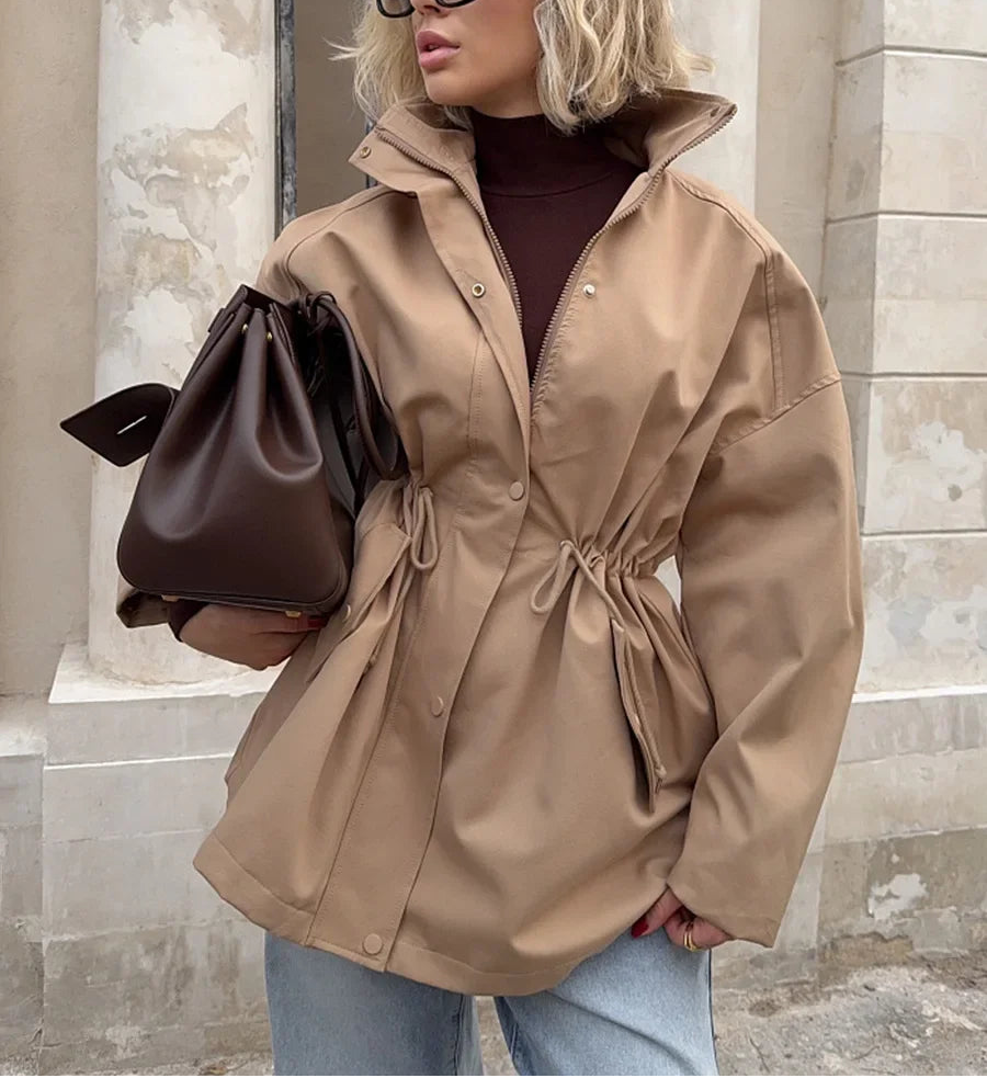 מעיל Éloane – טרנץ׳ באורך בינוני עם מותן מתכווננת