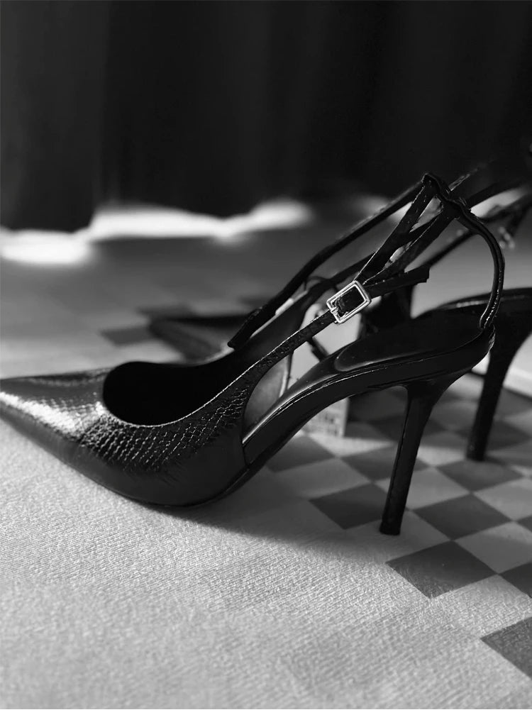 Viperé – סנדלי עקב בהדפס נחש יוקרתי