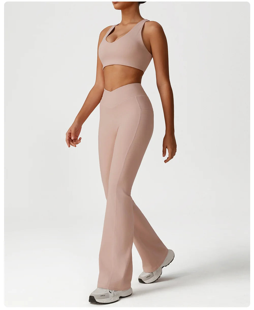 GUADALUPE מכנסי יוגה מתרחבים בגזרת מותן גבוהה