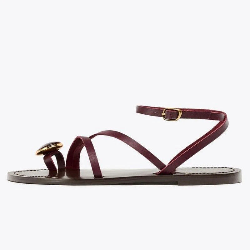 Lumiera – סנדלי אצבע שטוחות עם אבני נצנוץ ורצועת קרסול