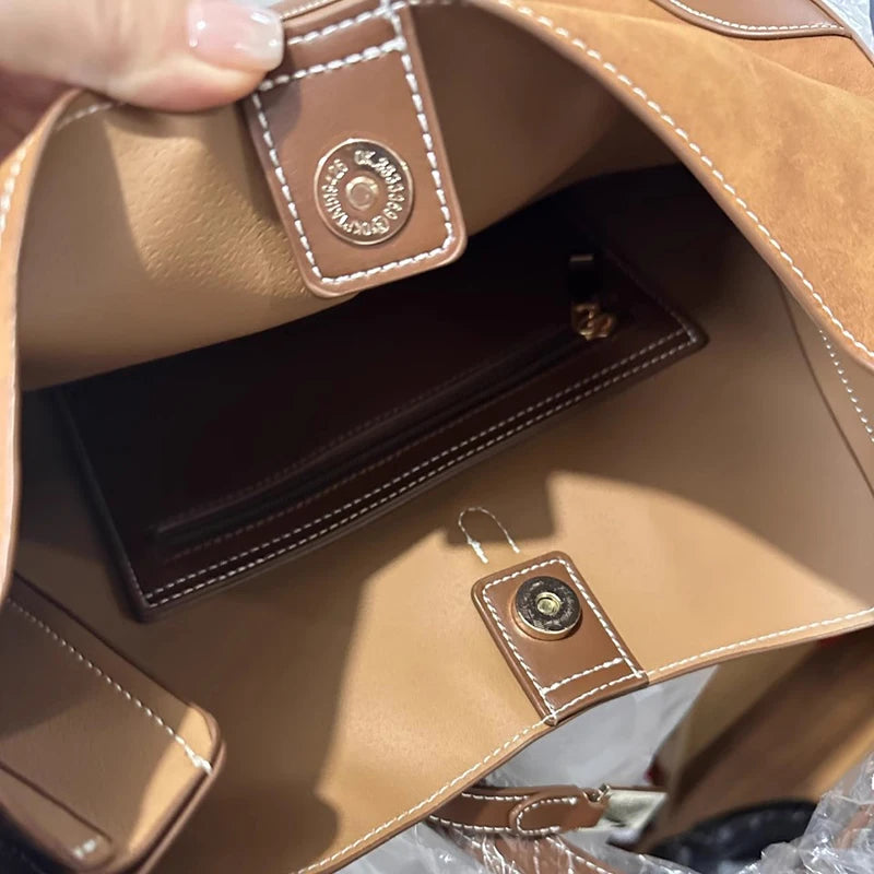 CANDELA תיק כתף זמש רטרו