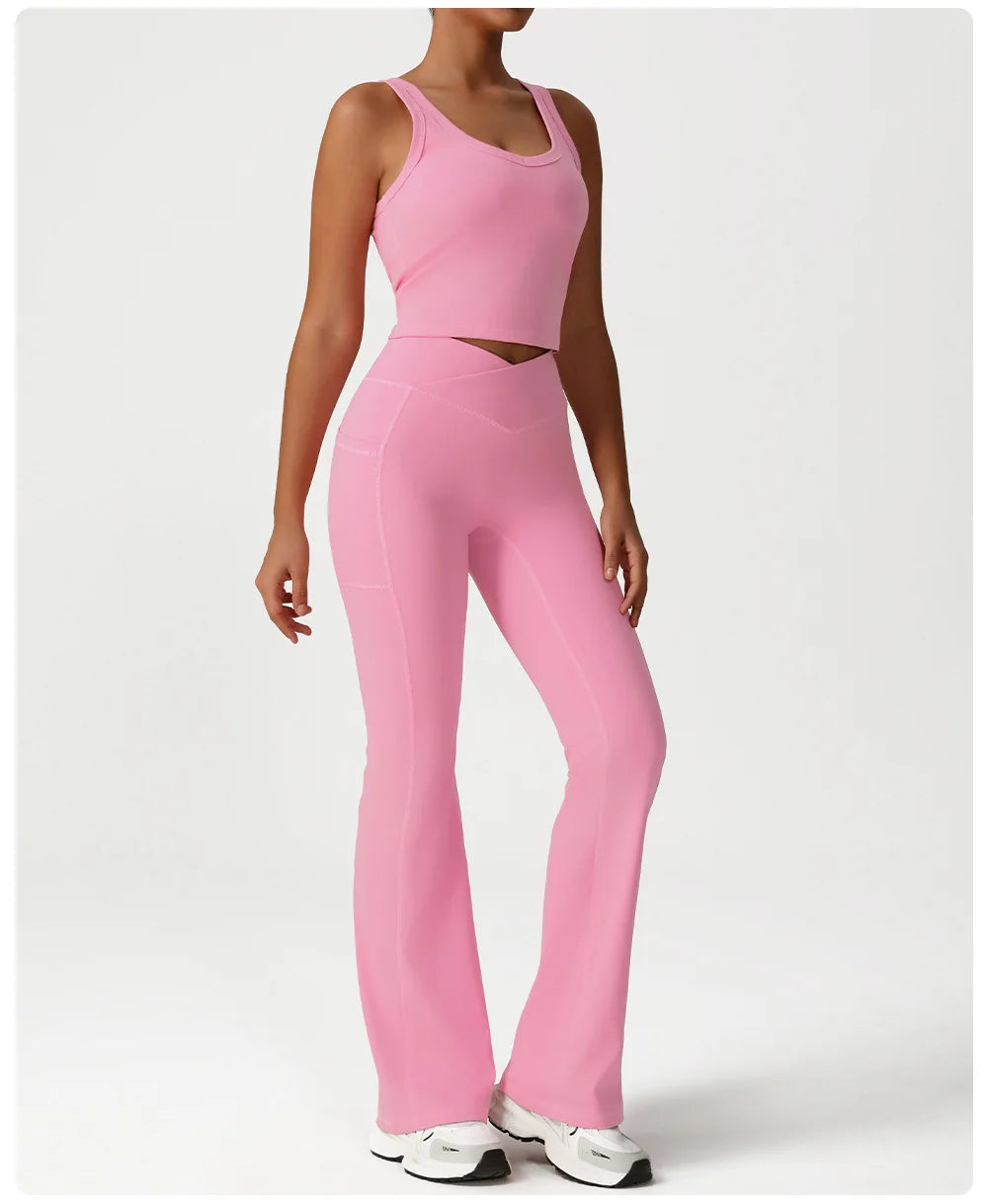 GUADALUPE מכנסי יוגה מתרחבים בגזרת מותן גבוהה