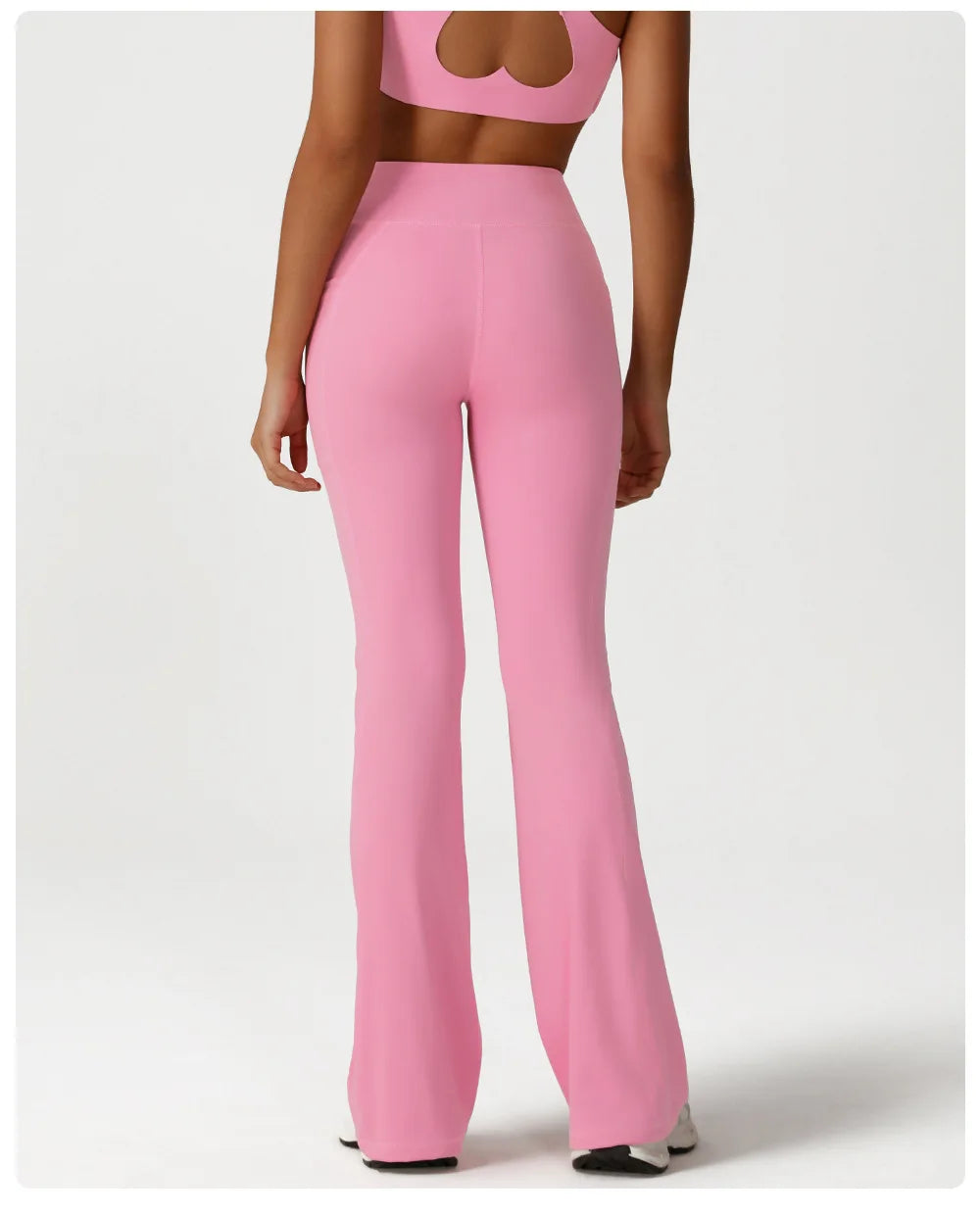 GUADALUPE מכנסי יוגה מתרחבים בגזרת מותן גבוהה