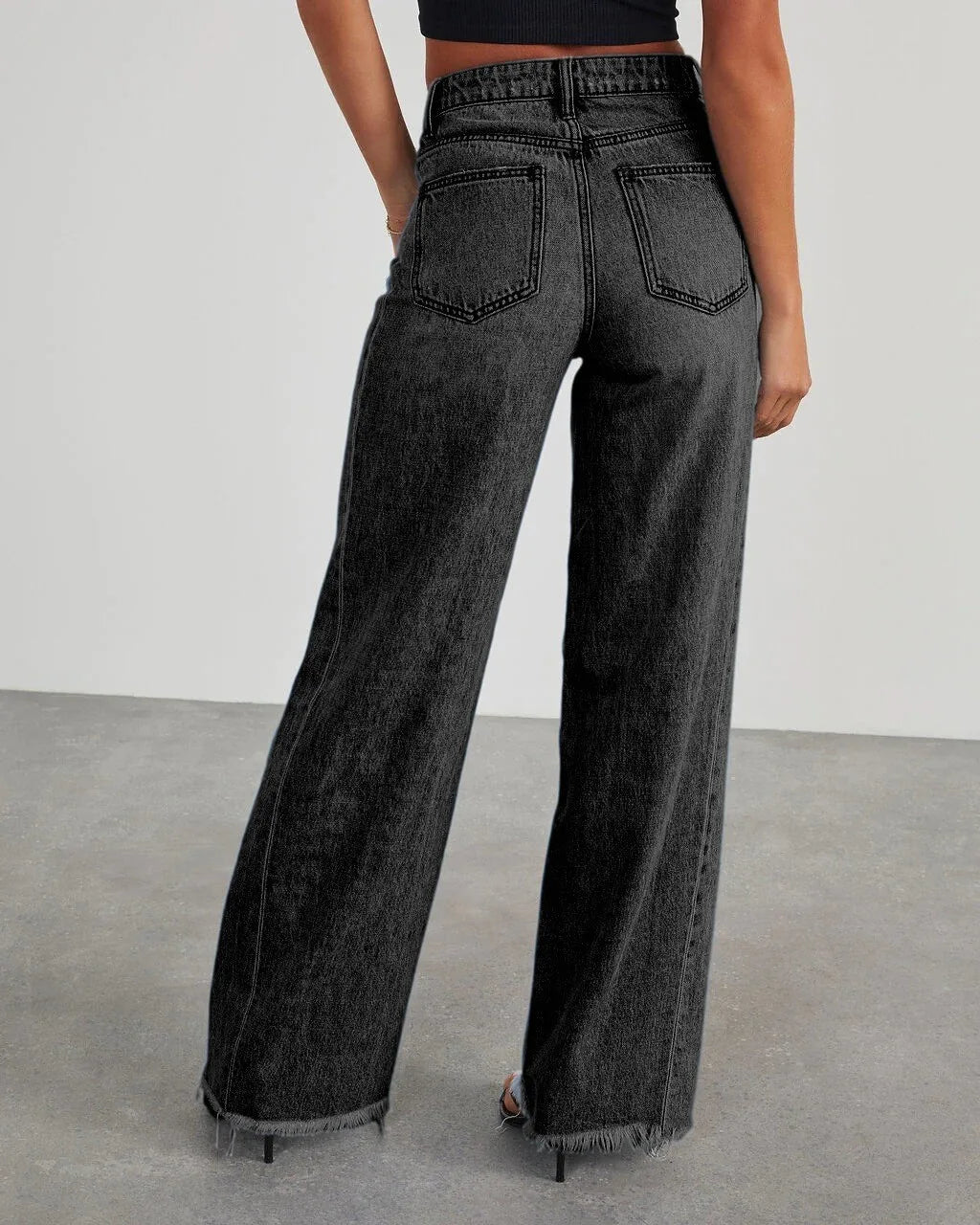 Aureline – ג׳ינס גזרה רחבה עם חיתוכי צד