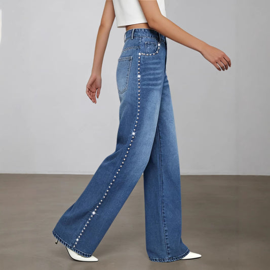 AURELIE – ג’ינס מותן גבוהה בגזרה ישרה ורחבה עם ניטים עדינים